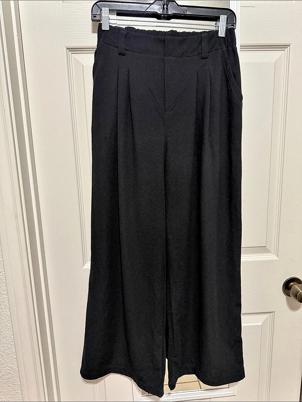Halara Wide Leg Pants in Black Size Medium